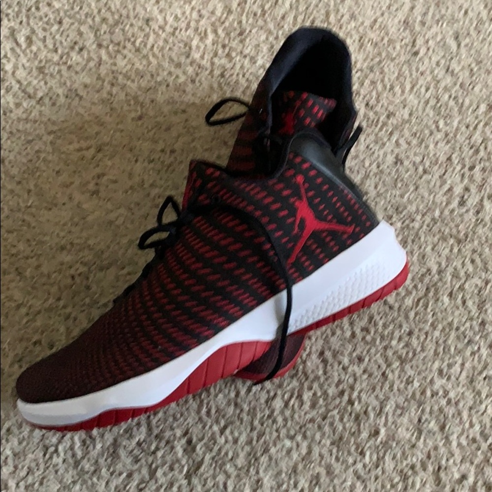 Nike Jordan B. Fly Black Gym Red Dark Grey White